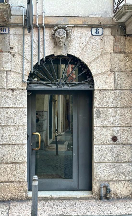 Domus Largo Pescheria فيرونا المظهر الخارجي الصورة